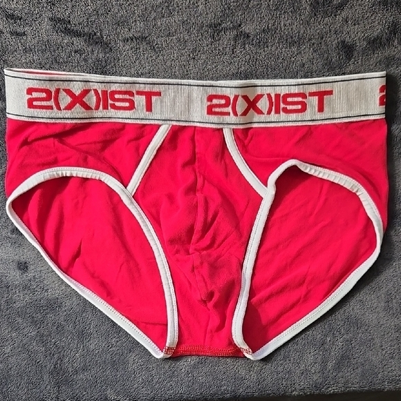 Vintage 2(X)IST Red Briefs - Picture 1 of 3